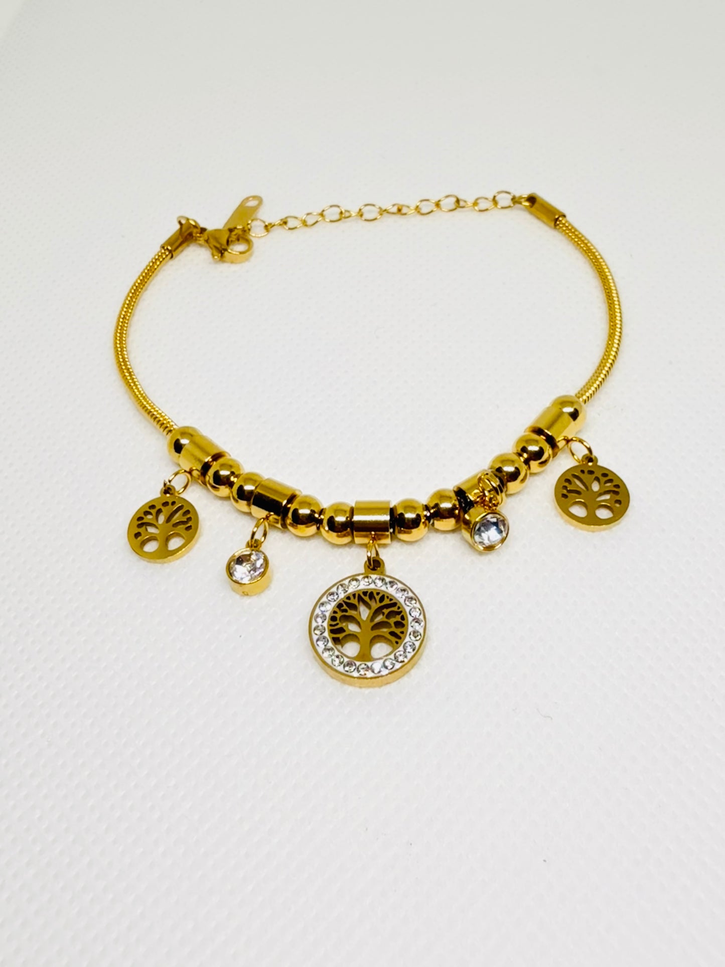 Diamond inlaid hollow life tree bracelet