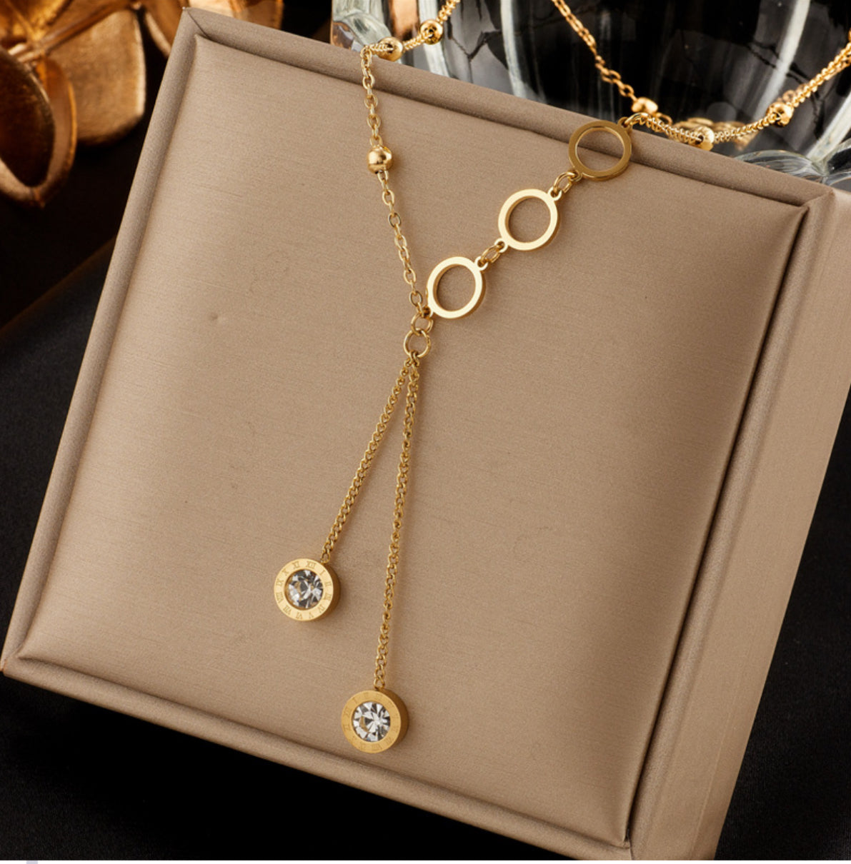 Clavicle tassel pendant
