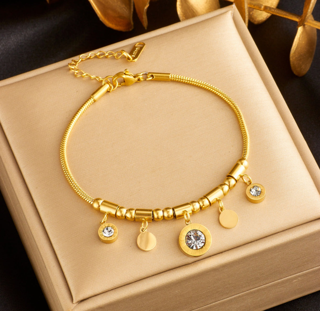 Roman numeric charms bracelet