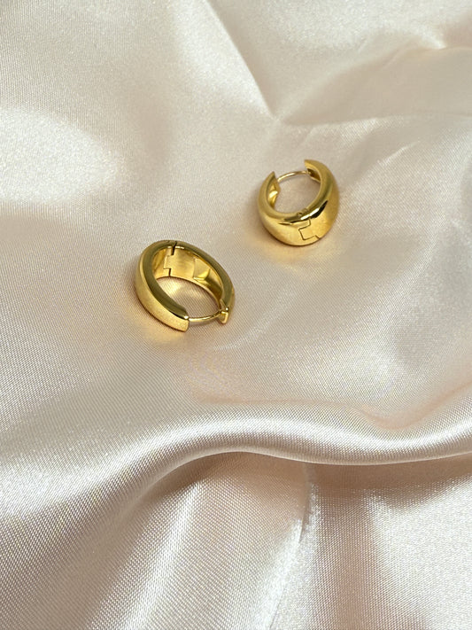 Teardrop hoops