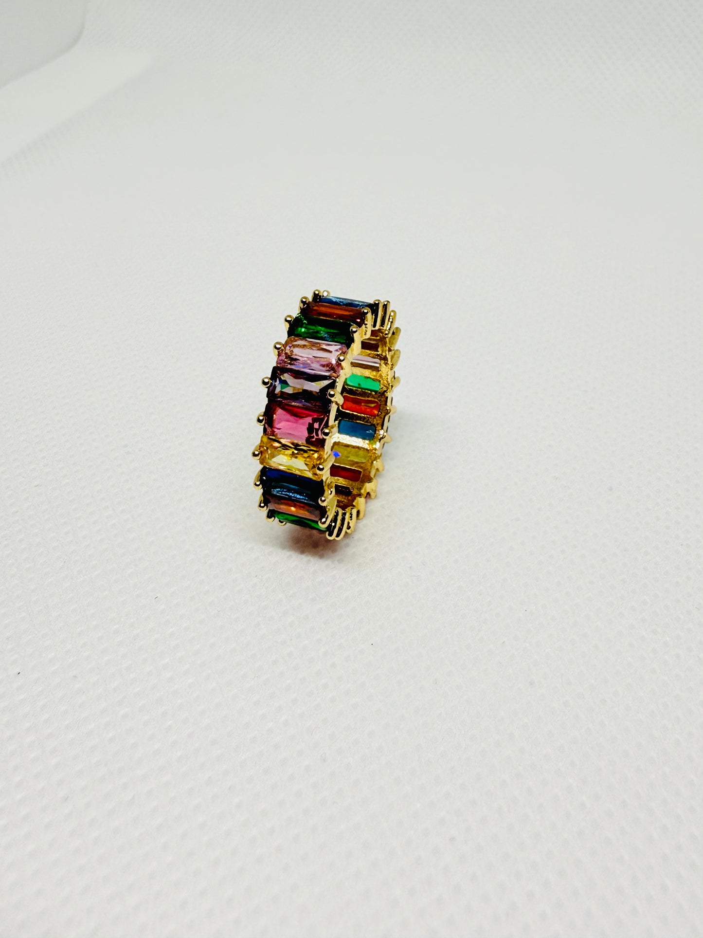 Rainbow color sparking ring