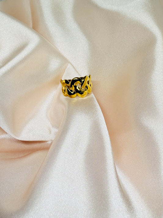 Open cuff twist ring