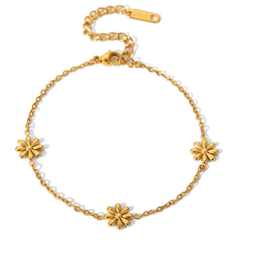 Daisy flower bracelet