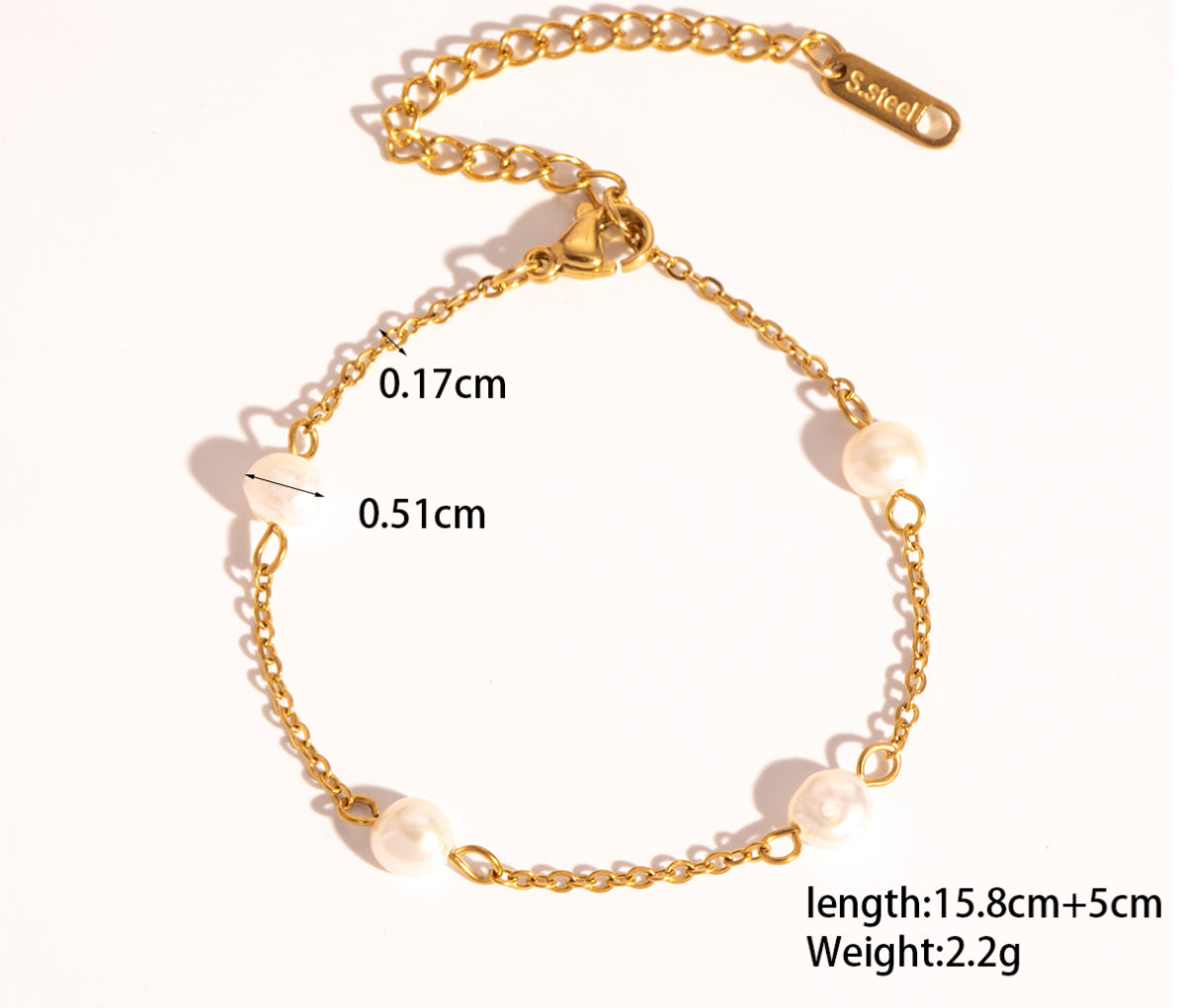 Bracelet with pearls