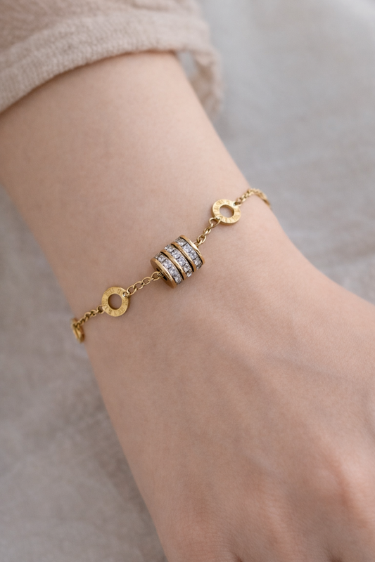 Trendy roman summer niche bracelet