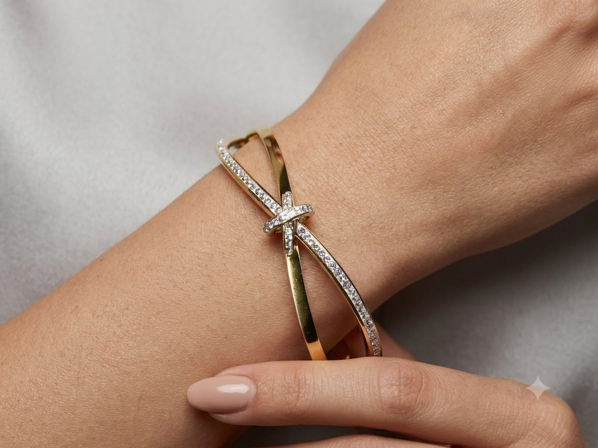 Luxury Crystal Crossover Bangle – 18K Gold Plated