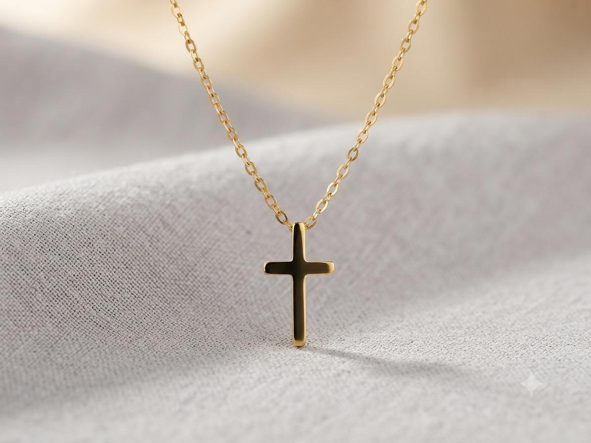 Dainty Gold Cross Pendant Necklace